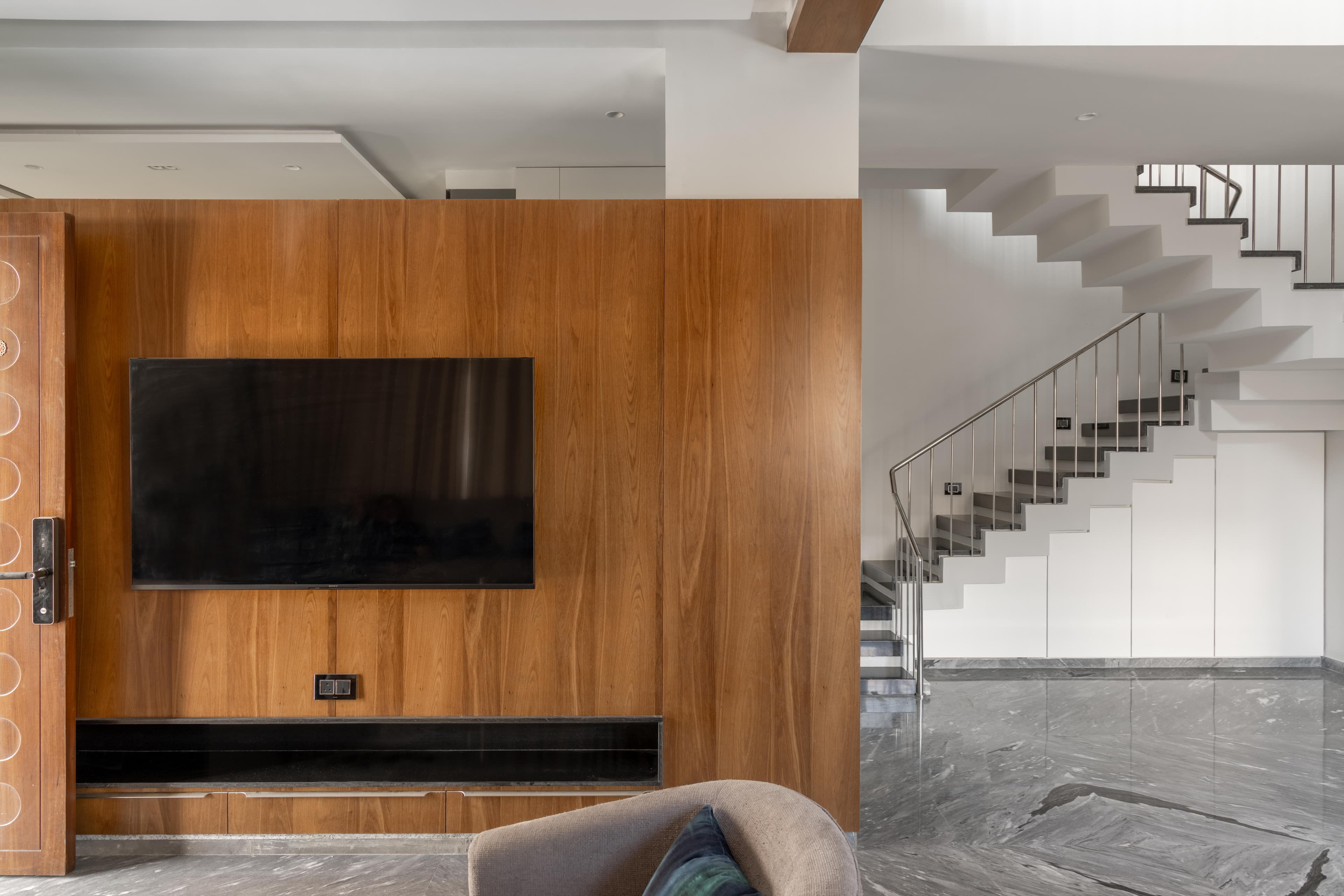 Office space with minimalistic design